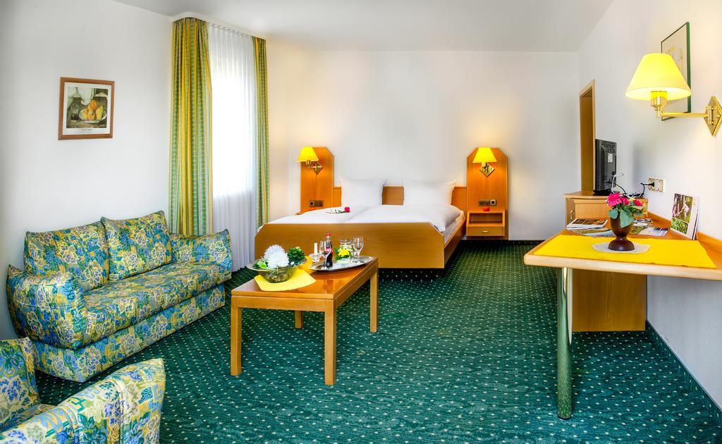 Hotel Hirsch Freudenstadt Exteriör bild