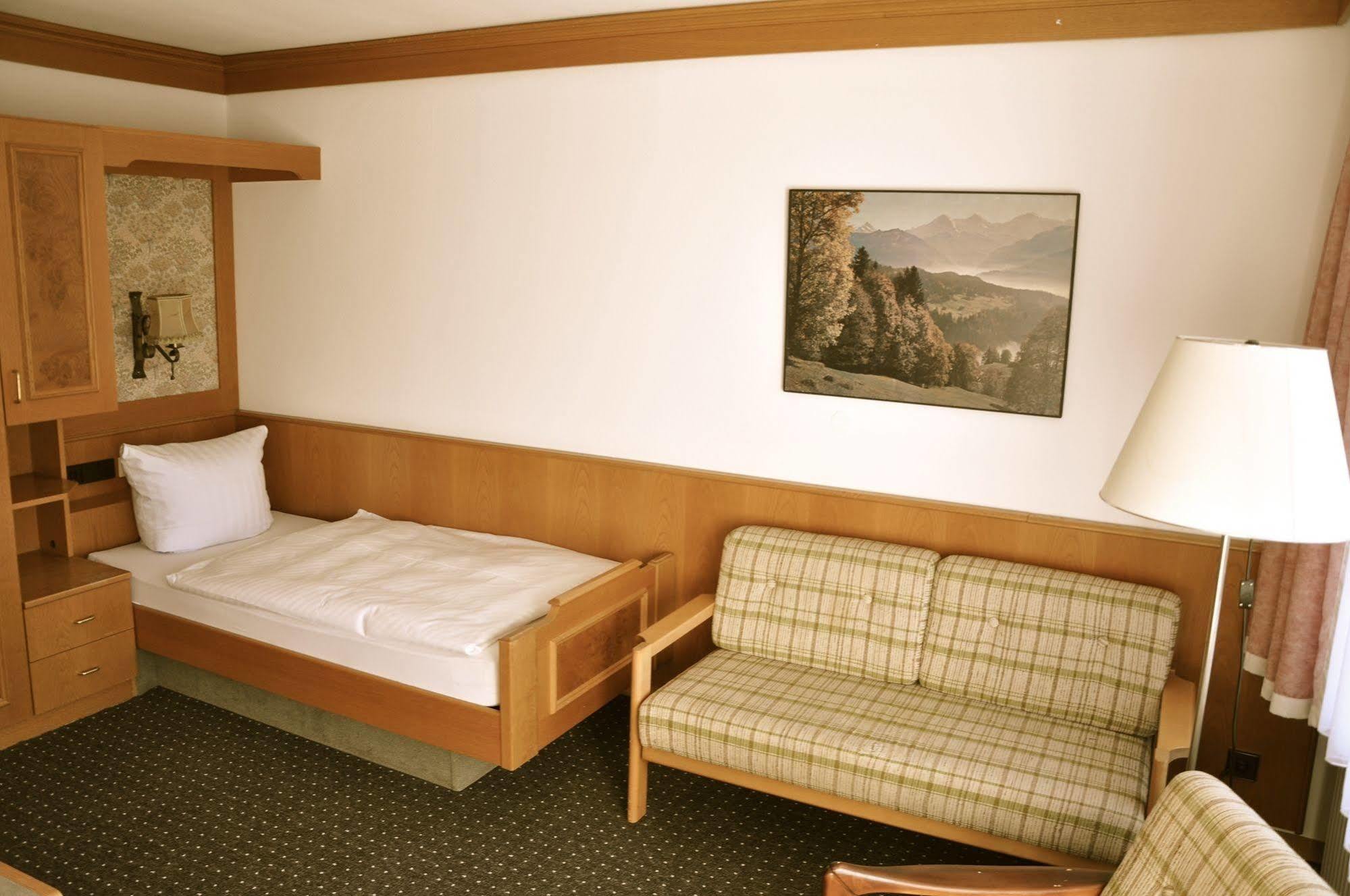 Hotel Hirsch Freudenstadt Exteriör bild